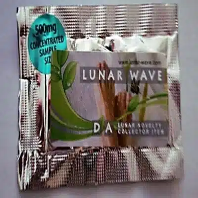mineral-rich lunar wave bath salt